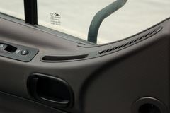 江淮 格尔发A3系列重卡 200马力 6X2 栏板载货车(厢长8.5米)(HFC1201KR1K3)