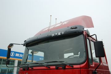 德龙F2000&nbsp;牵引车外观                                                图片