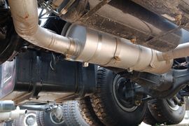 奥龙&nbsp;牵引车底盘                                                图片