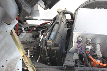 �ƿ�ŷ�� T1ϵ�� 2.81T 4.15�׵��Ŵ��綯��ʽ΢��76.6kWhͼƬ