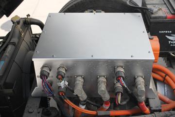 �ƿ�ŷ�� T1ϵ�� 2.81T 4.15�׵��Ŵ��綯��ʽ΢��76.6kWhͼƬ