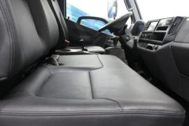 奥铃EV&nbsp;电动载货车内饰图片