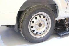 时空俊风 城市版 54马力 4X2 4.18米纯电动封闭式货车