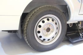 时空俊风&nbsp;电动封闭厢货底盘图片