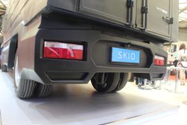 时空海豚&nbsp;电动封闭厢货外观图片