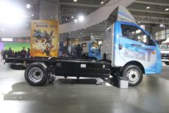 福田 欧马可EST 超级卡车 3.38T 纯电动轻卡底盘(BJ1036EVJA2)