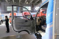 福田 欧马可EST 超级卡车 3.38T 纯电动轻卡底盘(BJ1036EVJA2)