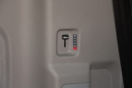 风景G9&nbsp;电动封闭厢货驾驶室图片