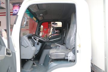 E3&nbsp;电动载货车内饰图片