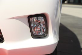 图雅诺EV&nbsp;电动封闭厢货外观图片