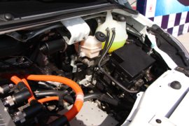 图雅诺EV&nbsp;电动封闭厢货底盘图片