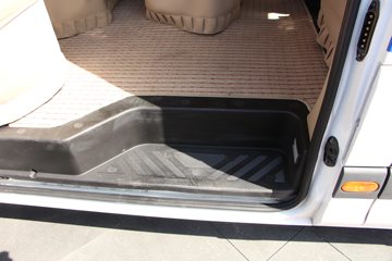 �������� ͼ��ŵEV 82���� 5.99�״��綯�����ʽ����ͼƬ