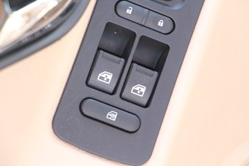 �������� ͼ��ŵEV 82���� 5.99�״��綯�����ʽ����ͼƬ