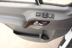 南京金龙 开沃D11 4.5T 5.96米高顶纯电动物流车72.95kWh