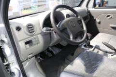 东风特商 2.33T 2.6米单排电动厢式微卡(EQ5020XXYTBEV)