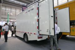 东风特商 7.1T 4.2米单排纯电动厢式轻卡(EQ5070XXYTBEV3)