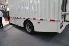 东风特商 7.1T 4.2米单排纯电动厢式轻卡(EQ5070XXYTBEV3)