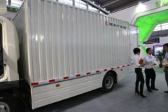 东风特商 7.1T 4.2米单排纯电动厢式轻卡(EQ5070XXYTBEV3)