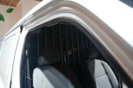 骐运&nbsp;电动封闭厢货驾驶室图片