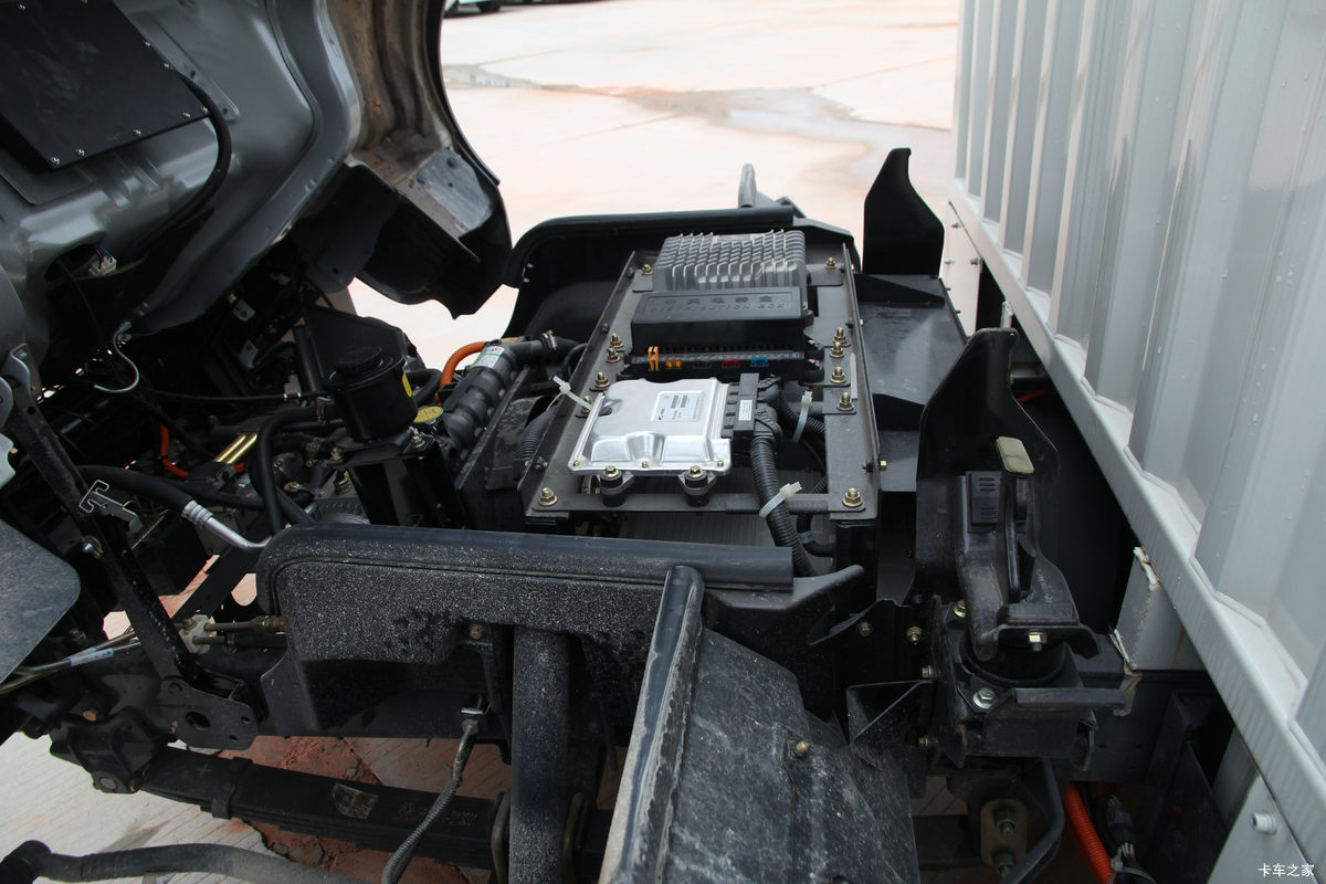 綯 EV350 7.2T 4.13׵Ŵ綯ʽῨ(EQ5070XXYACBEV)75.25kWh