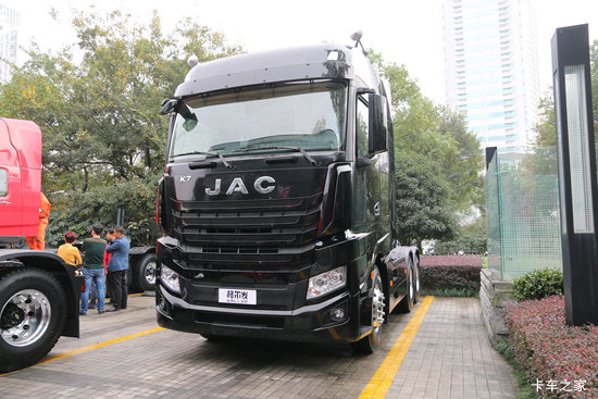 K7ؿ 540 6X4ǣ(HFC4252P13K8E33S7V)