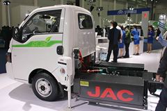 江淮 康铃H3窄体 2.98T 单排纯电动轻卡底盘(HFC1030EV1)