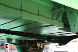 小海狮EV&nbsp;电动封闭厢货底盘图片