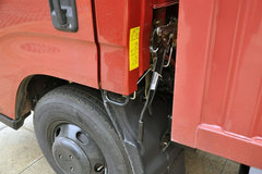 江铃 凯锐800H 基本款 152马力 5.1米单排厢式轻卡(宽体)(JX5087XXYXKA2) 江铃 凯锐800H 基本款 152马力 5.1米单排厢式轻卡(宽体)(JX5087XXYXKA2)