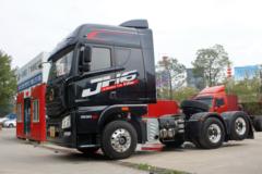 青岛解放 JH6重卡 500马力 6X2R牵引车(CA4250P25K24T2E5)
