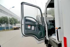 重汽王牌 7系  6.63T 4.15米单排纯电动厢式轻卡(CDW5070XXYH1PEV)