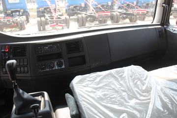���� ������D9 160���� 4X2 6.8����ʽ�ػ�������ͼƬ
