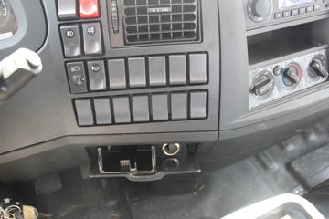 ���� ������D9 160���� 4X2 6.8����ʽ�ػ�������ͼƬ