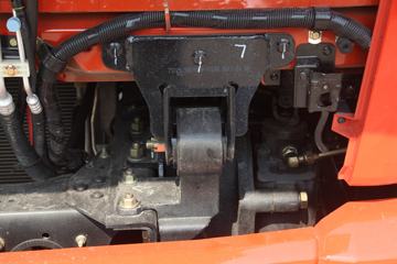 ���� ������D9 160���� 4X2 6.8����ʽ�ػ�������ͼƬ
