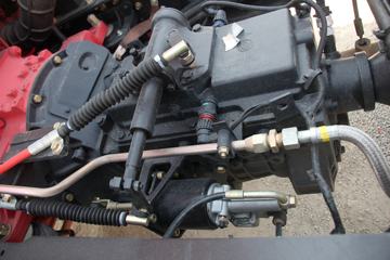 ���� ������D9 160���� 4X2 6.8����ʽ�ػ�������ͼƬ