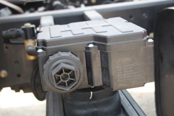 ���� ������D9 160���� 4X2 6.8����ʽ�ػ�������ͼƬ