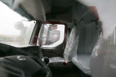 东风柳汽 乘龙H5重卡 350马力 4X2牵引车(LZ4181M5AB)