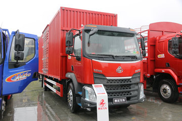 东风柳汽 新乘龙M3中卡 185马力 4X2 6.2米排半厢式载货车(LZ5181XXYM3AB)