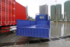 东风柳汽 乘龙L3 160马力 4X2 5.2米单排栏板载货车(LZ1090L3AB)