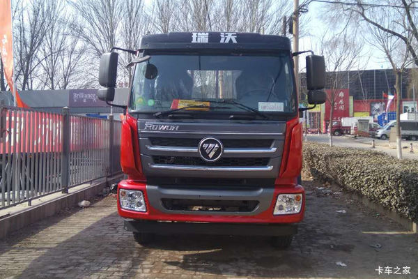 福田 瑞沃中卡 168马力 4X2 6.7米栏板载货车