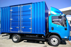 解放 虎VH 130马力 4.21米单排厢式轻卡(国五)(CA5041XXYP40K2L1E5A84-3)