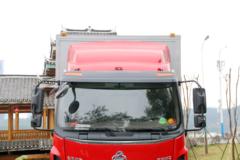东风柳汽 新乘龙M3中卡 210马力 4X2 7.65米厢式载货车(LZ5163XXYM3AB)