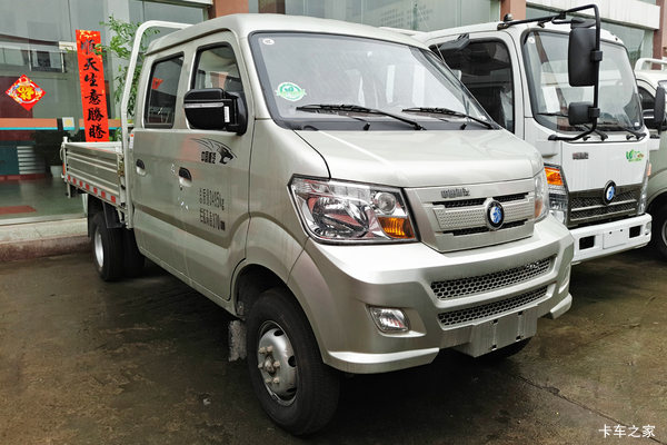 重汽王牌 W1 2.2L 112马力 汽油/CNG 2.8米双排栏板微卡(CDW1031S2M5D)