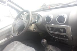 风菱&nbsp;载货车驾驶室                                               图片