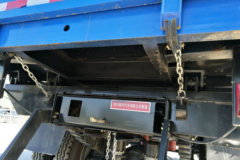 四川现代 瑞康 160马力 4.1米自卸车(CNJ3040FPB37M)