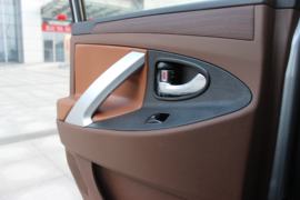 V6&nbsp;皮卡驾驶室                                               图片