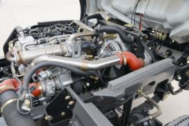 风驰&nbsp;载货车底盘                                                图片