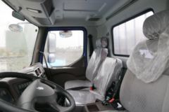 东风柳汽 乘龙L3 160马力 4X2 5.2米单排栏板载货车(LZ1090L3AB)