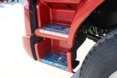 东风柳汽 新乘龙M3中卡 190马力 4X2 6.8米载货车底盘(LZ1166M3ABT) 东风柳汽 新乘龙M3中卡 190马力 4X2 6.8米载货车底盘(LZ1166M3ABT)