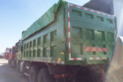 陕汽重卡 德龙X3000 城建加强版 375马力 6X4 5.6米 自卸车(SX32506B384J1)