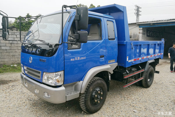 四川现代 祥康 102马力 3.1米自卸车